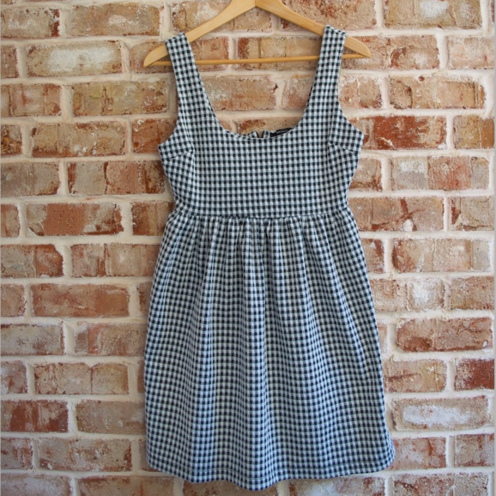 Women's Forever 21 gingham black and white mini babydoll dress size small